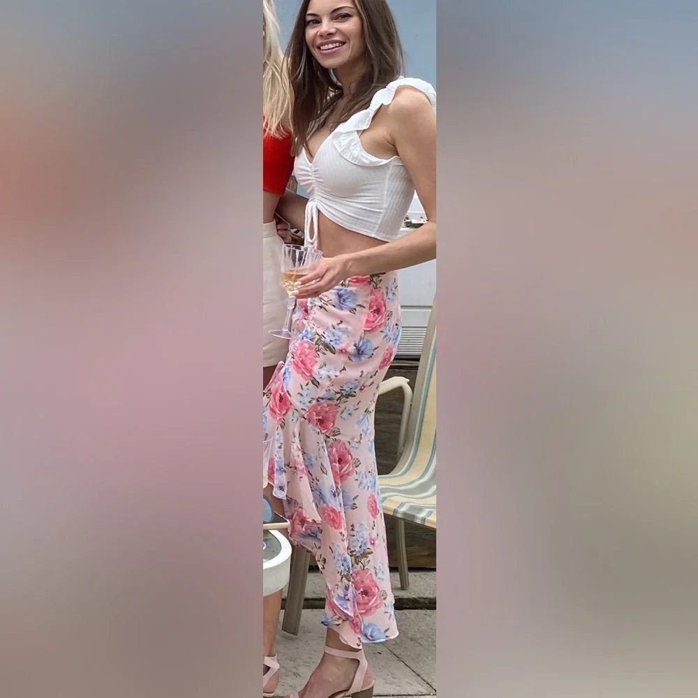 Flowy chiffon-like skirt - Picture 3 of 4